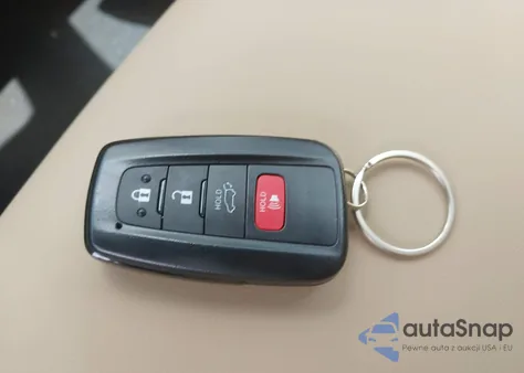 2025 Toyota Rav4 Xle Premium z USA, uszkodzony, nr VIN 2T3A1RFV7SW514631